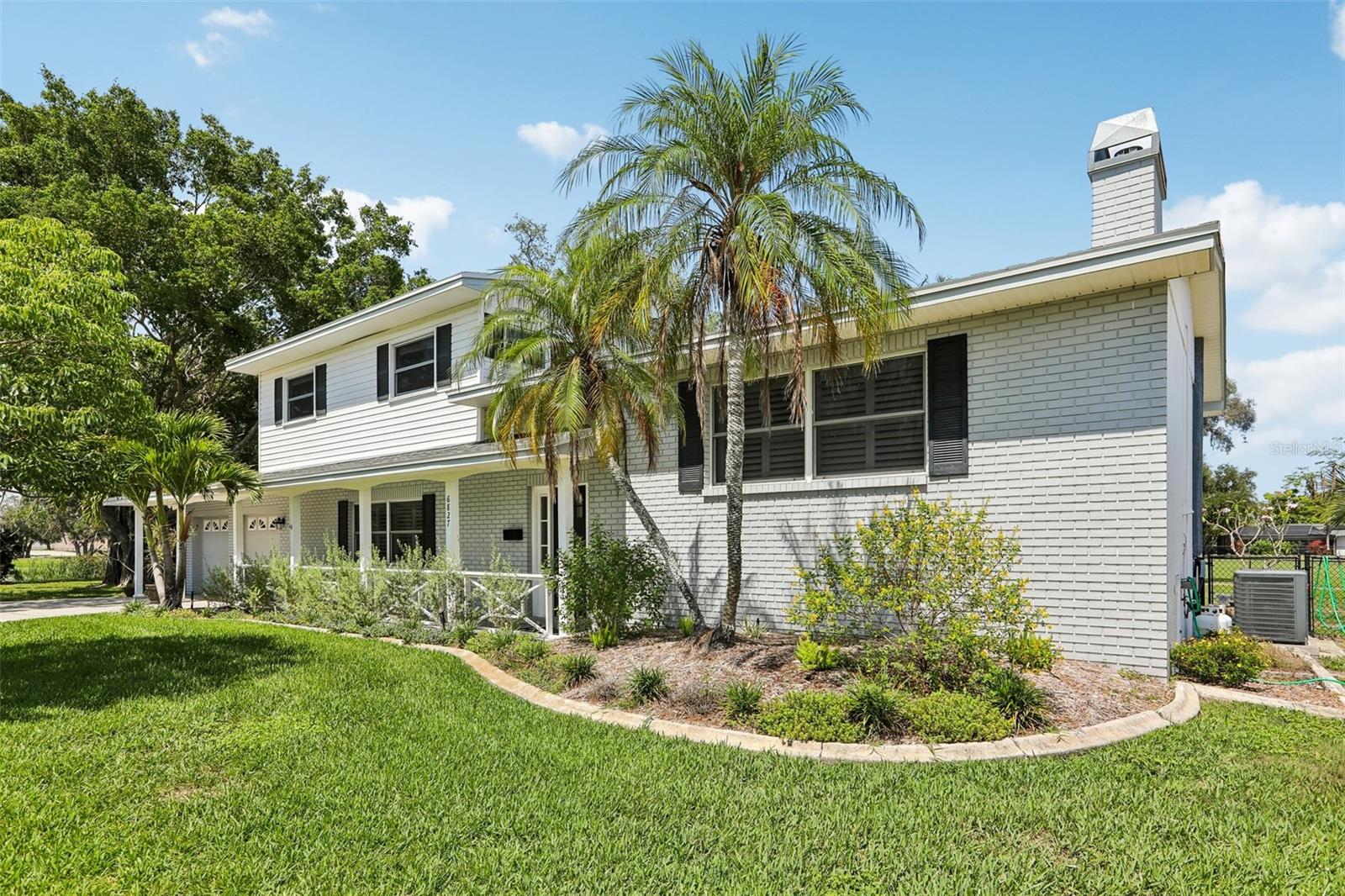 6827 Tequesta, Seminole, FL 33777