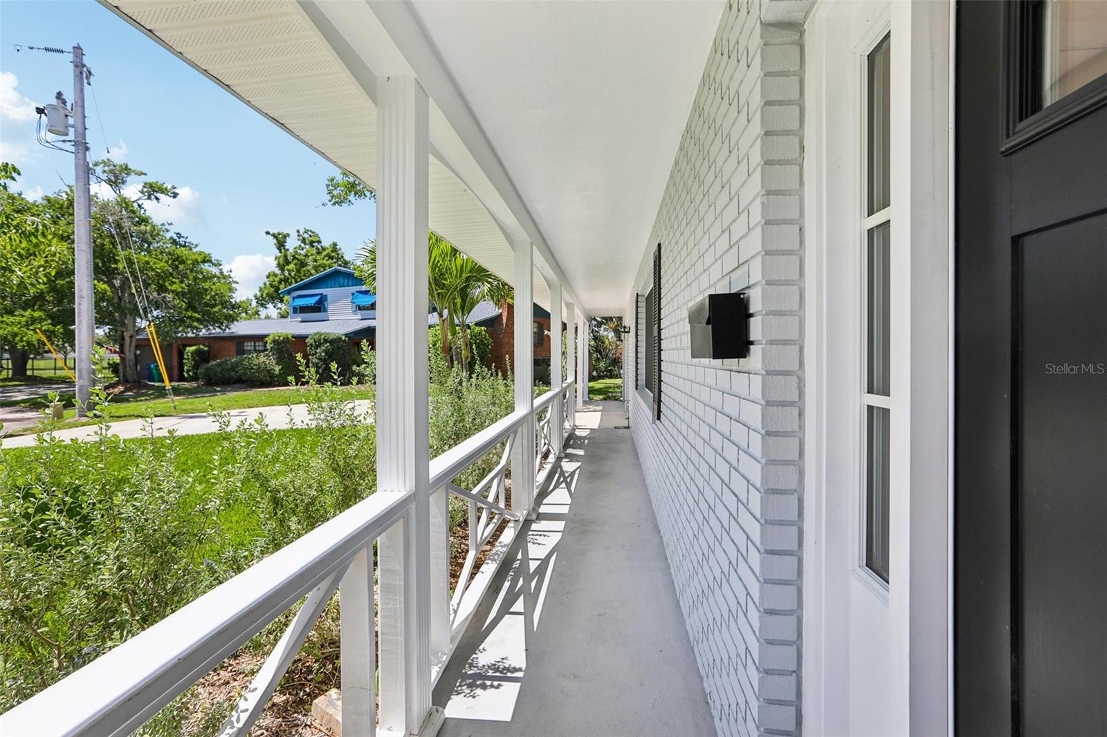6827 Tequesta, Seminole, FL 33777