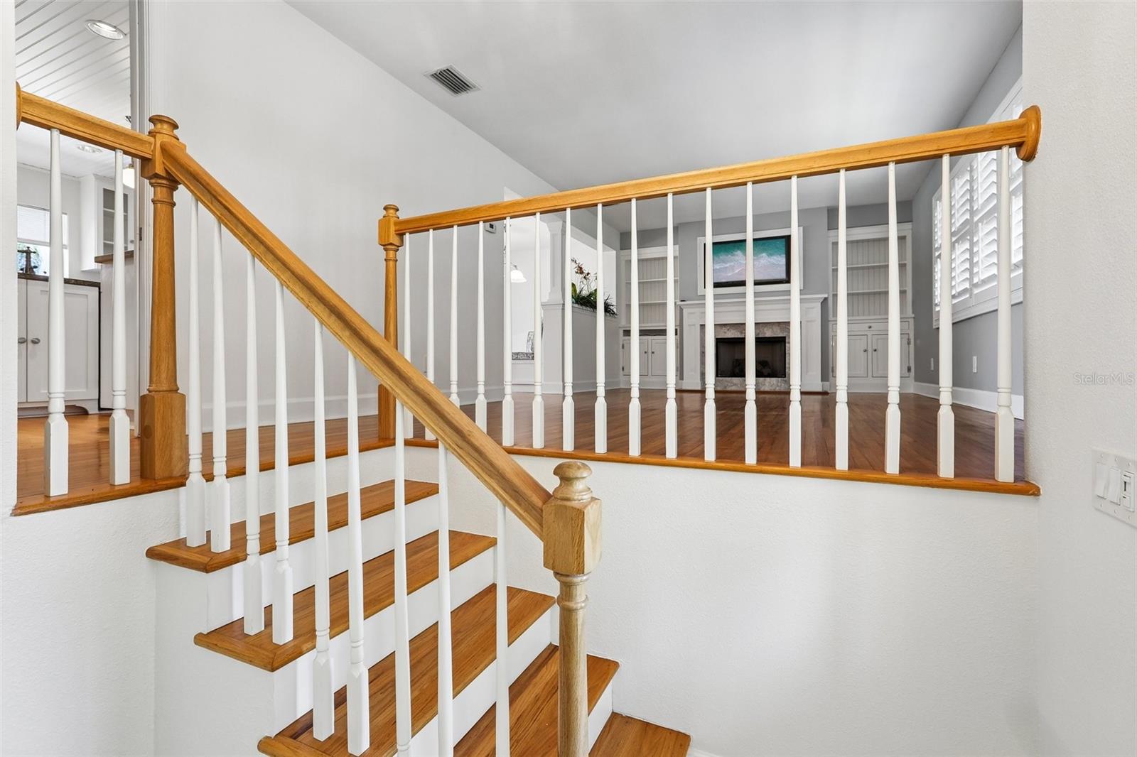 6827 Tequesta, Seminole, FL 33777