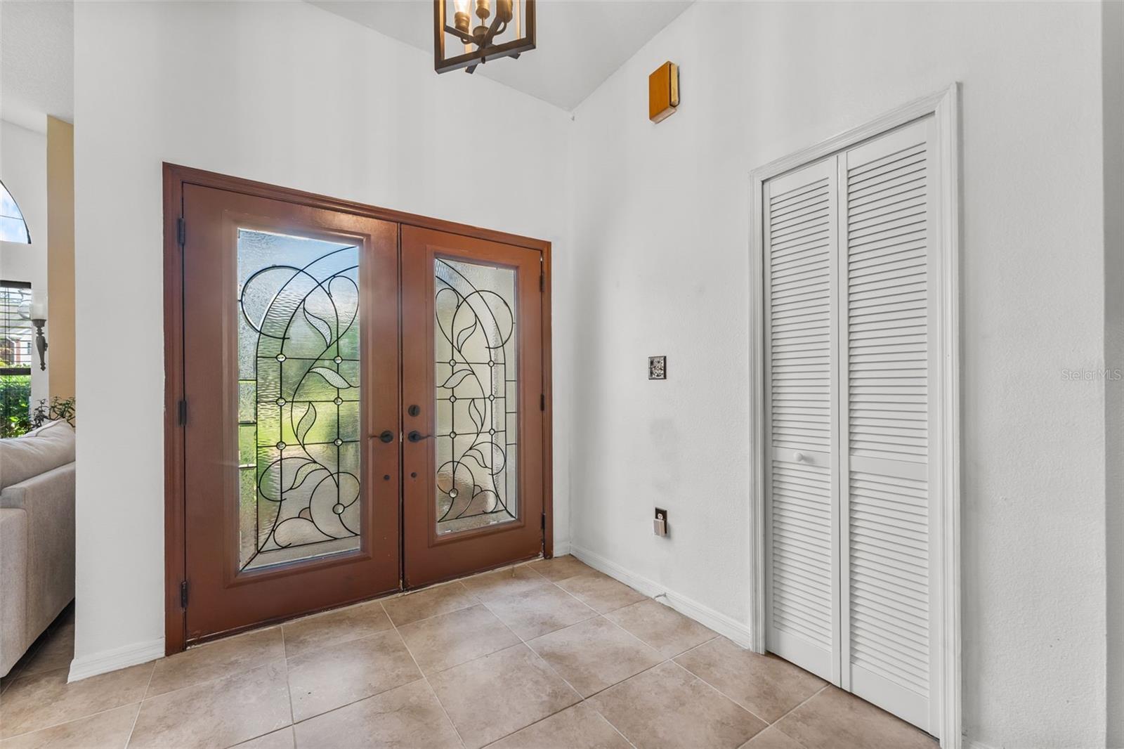 5560 Bob White, Mims, FL 32754