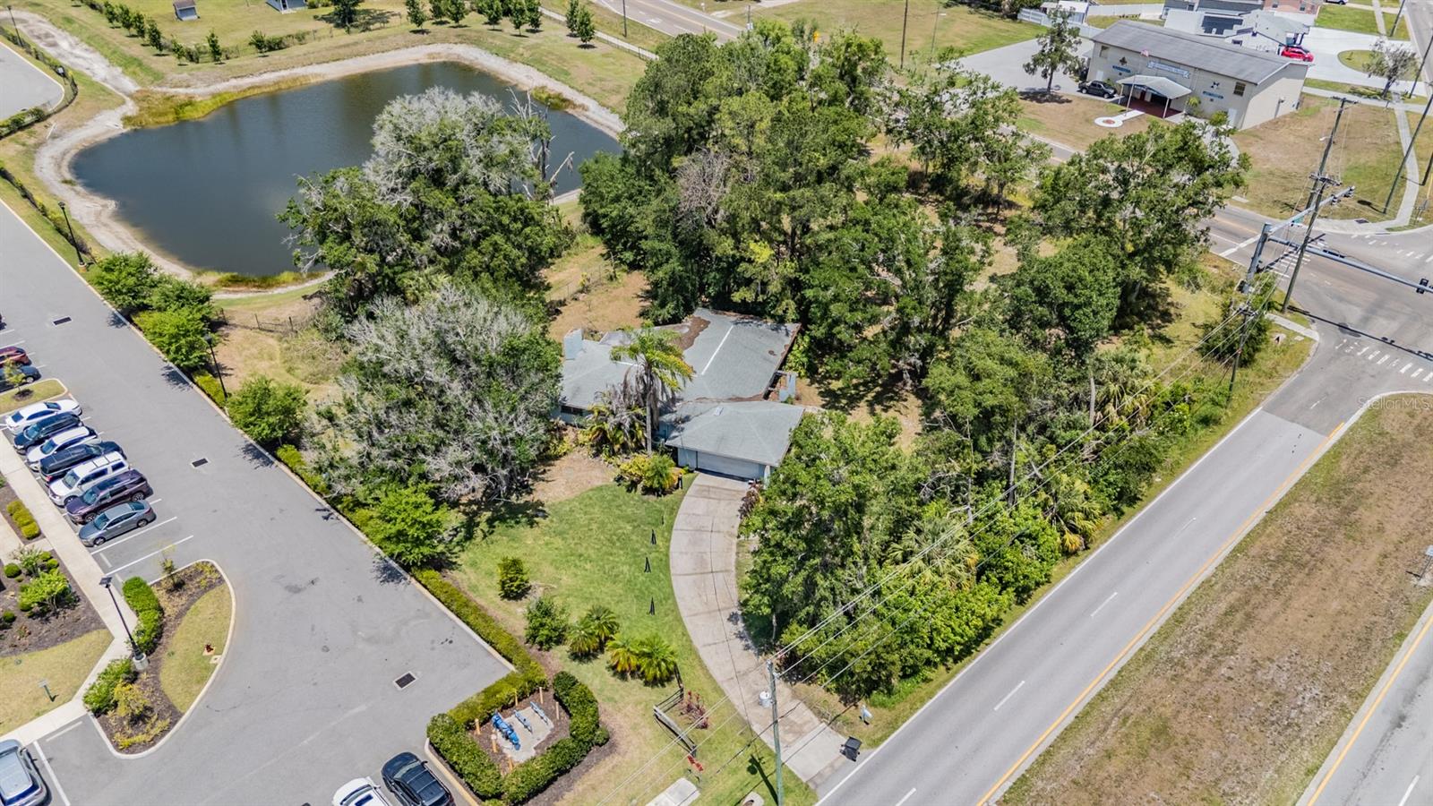 18950 Sunlake, Lutz, FL 33558