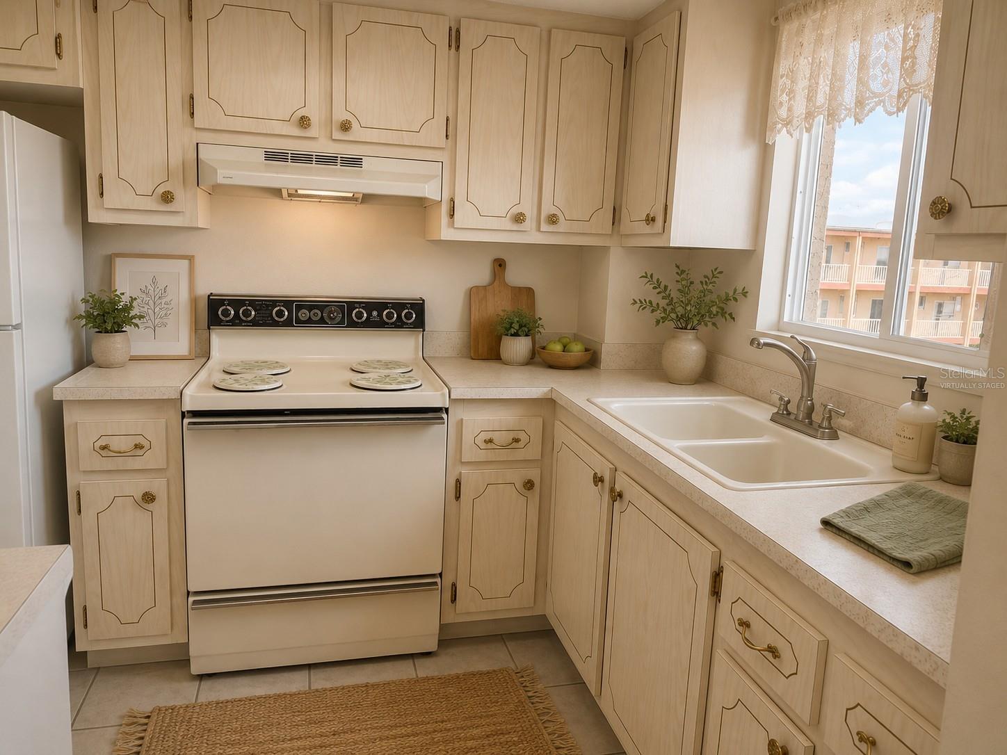 3973 Lake Bayshore Unit 503, Bradenton, FL 34205