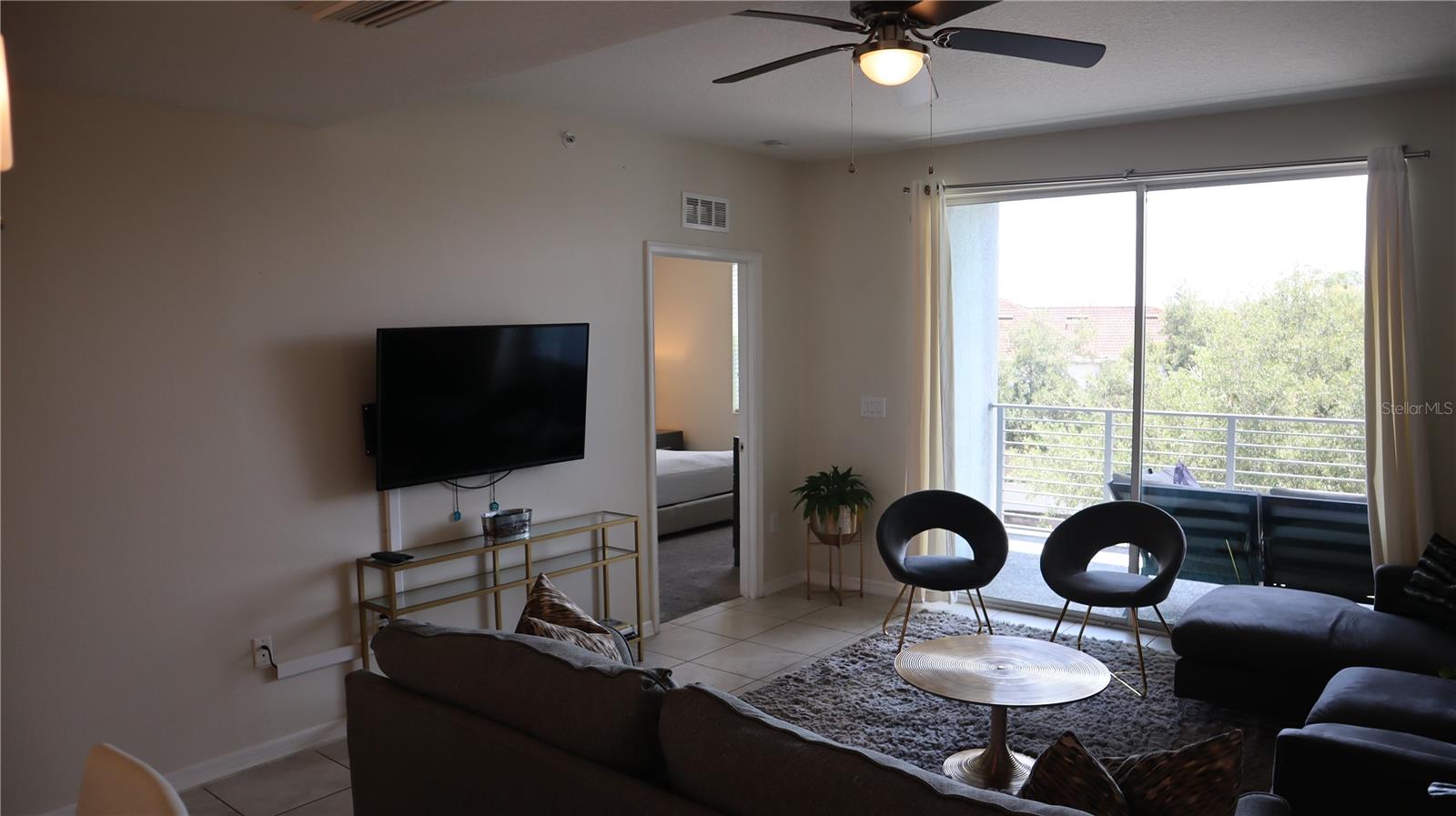4751 Clock Tower Unit 305, Kissimmee, FL 34746