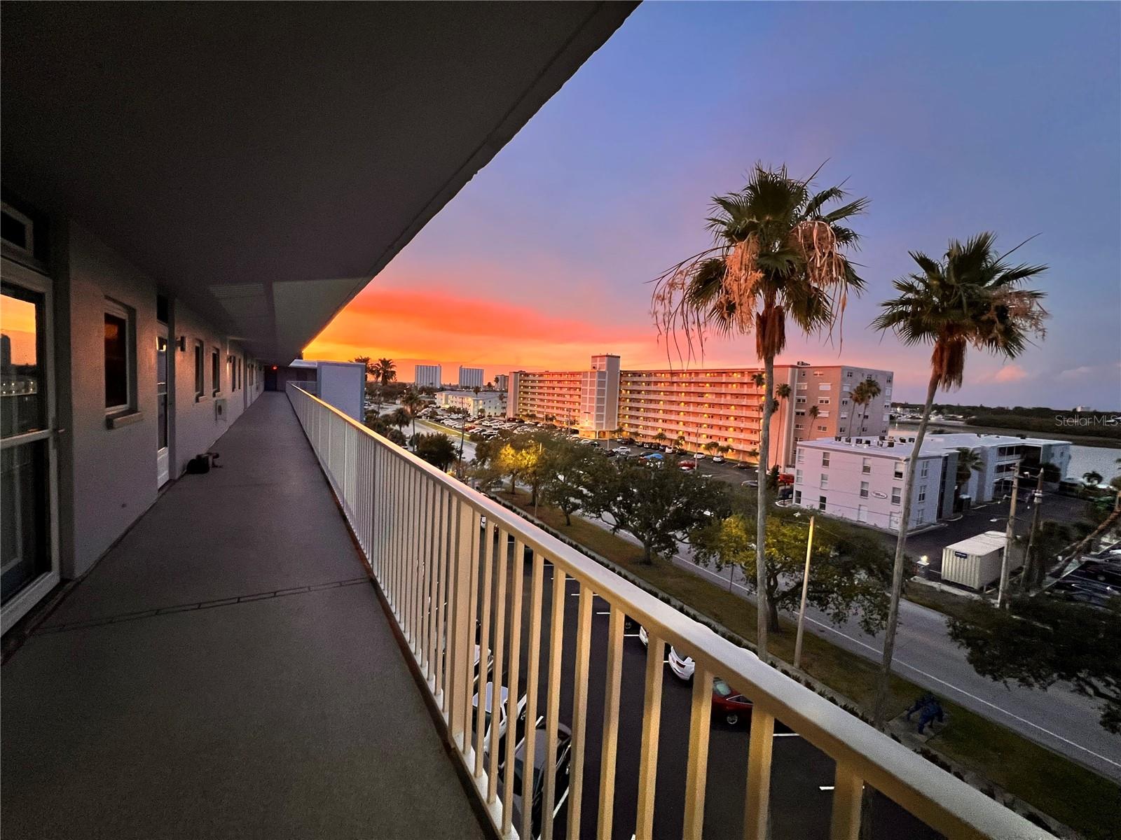 1868 Shore Unit 607, South Pasadena, FL 33707