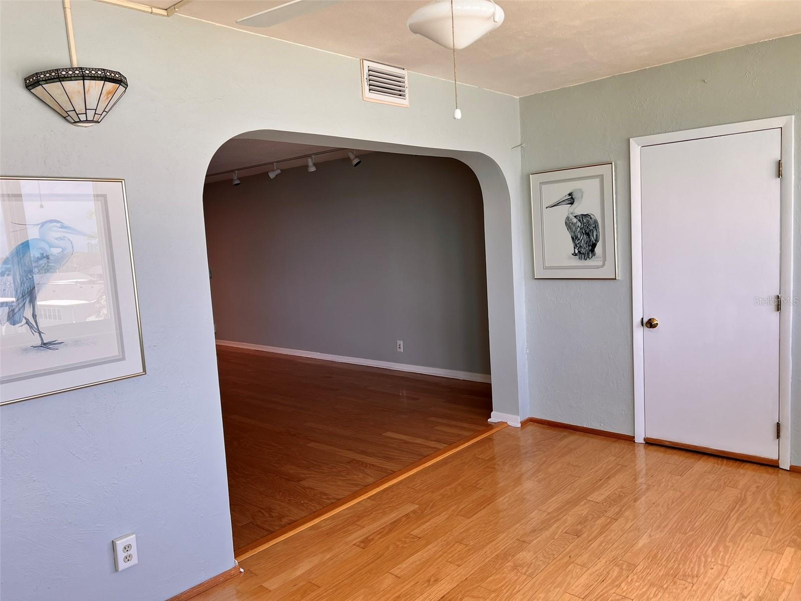 1868 Shore Unit 607, South Pasadena, FL 33707