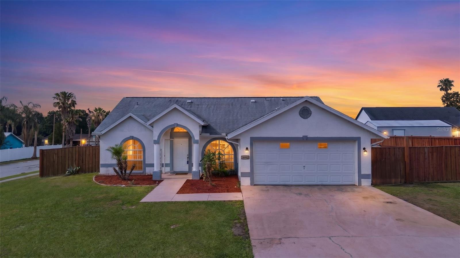 38912 Carr, Zephyrhills, FL 33540