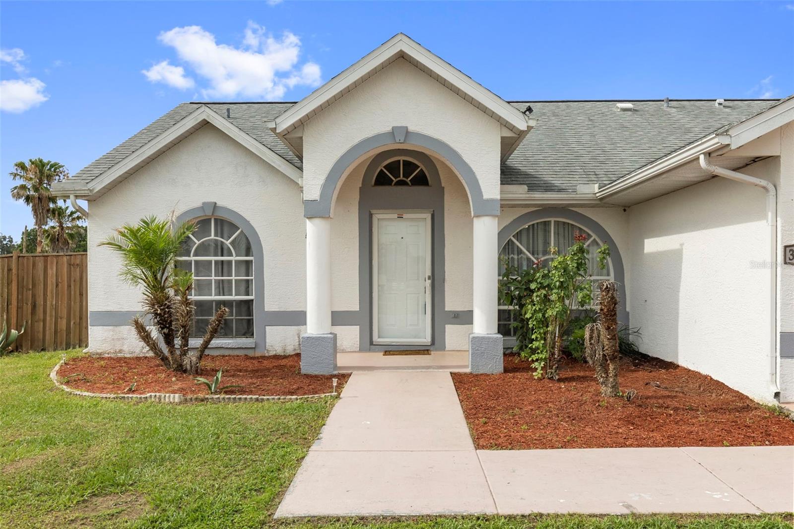38912 Carr, Zephyrhills, FL 33540