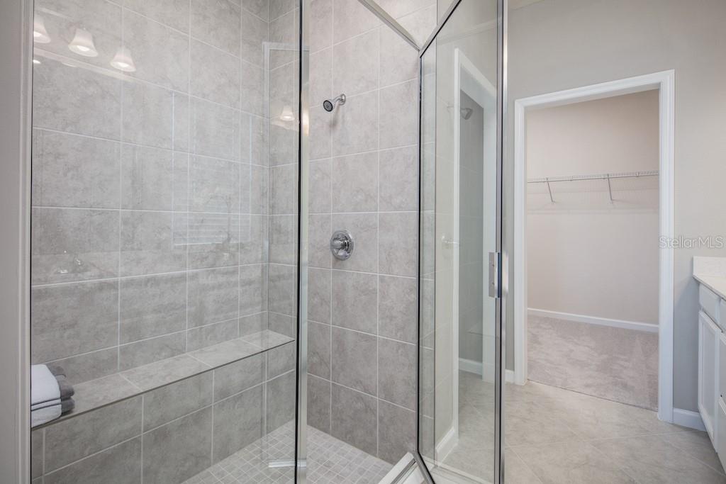 1100 Ocean Lodge, Lady Lake, FL 32159