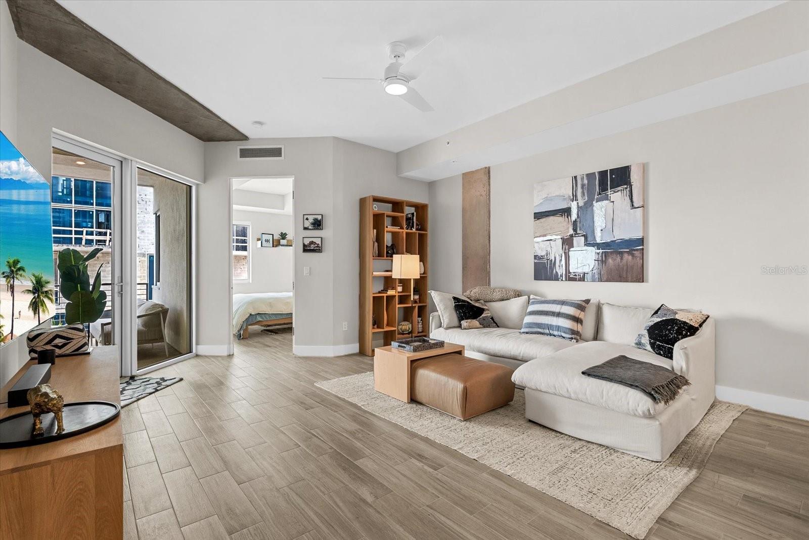 332 Cocoanut Unit 302, Sarasota, FL 34236