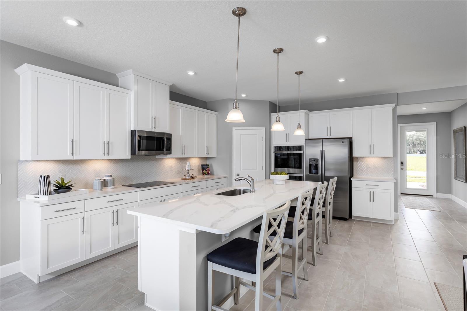 443 Hammock Oaks, Lady Lake, FL 32159