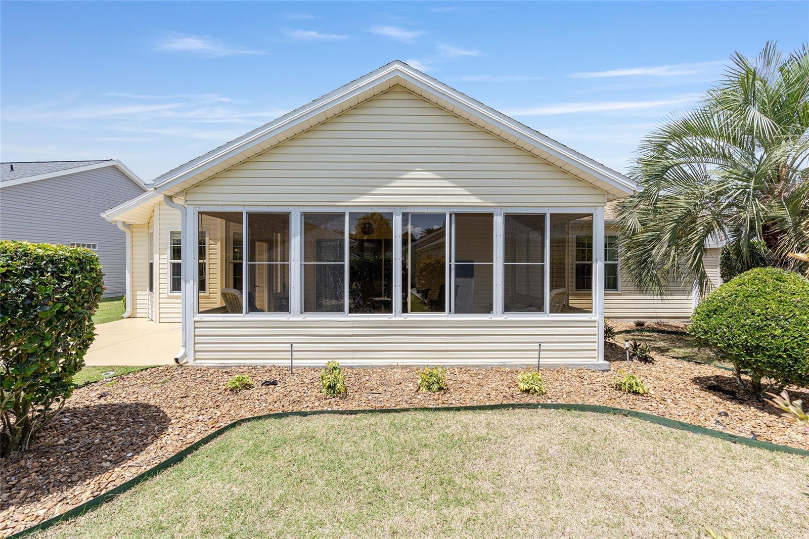 2047 Dunster, The Villages, FL 32162