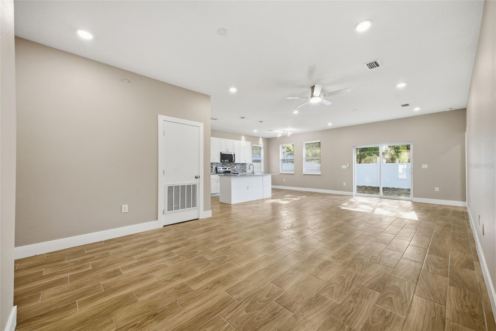 4013 29th, Tampa, FL 33610