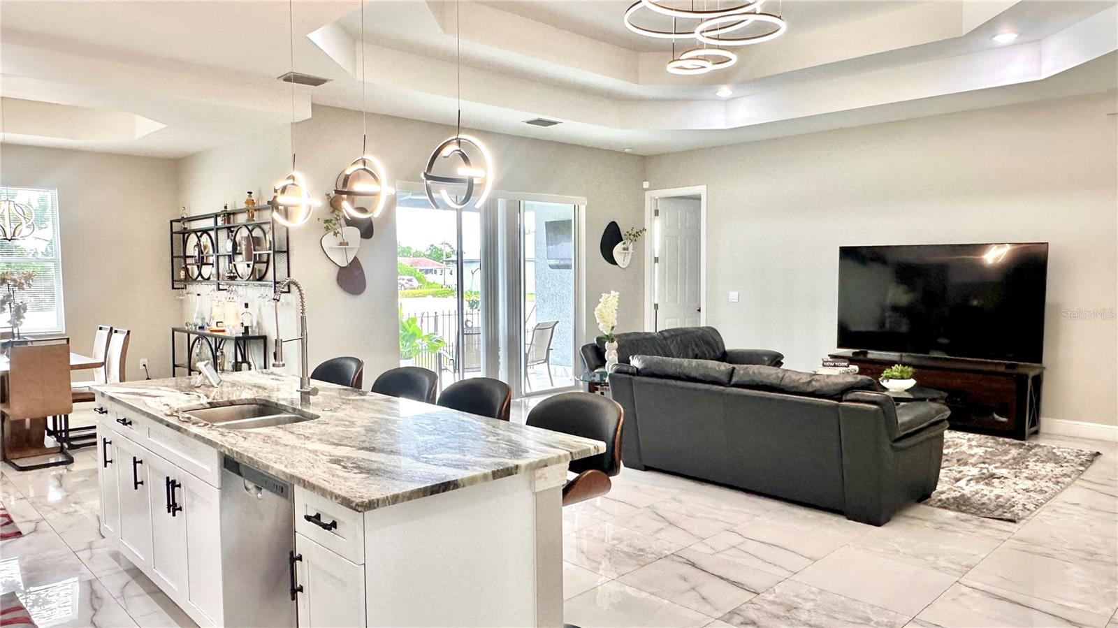 3900 21st, Lehigh Acres, FL 33976