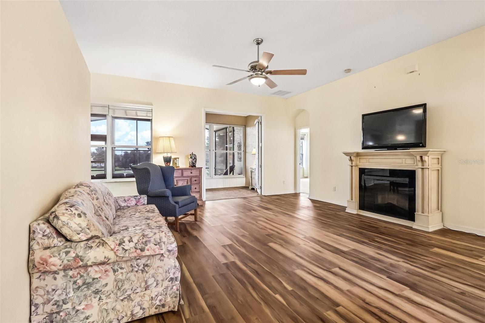 3538 Mulberry Grove, Leesburg, FL 34748