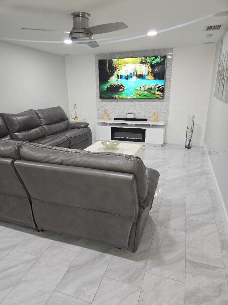 7002 Danewood, Tampa, FL 33615