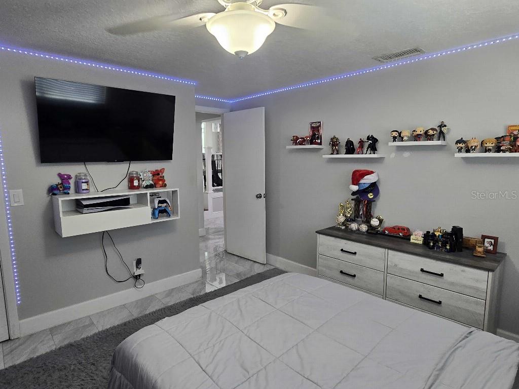 7002 Danewood, Tampa, FL 33615