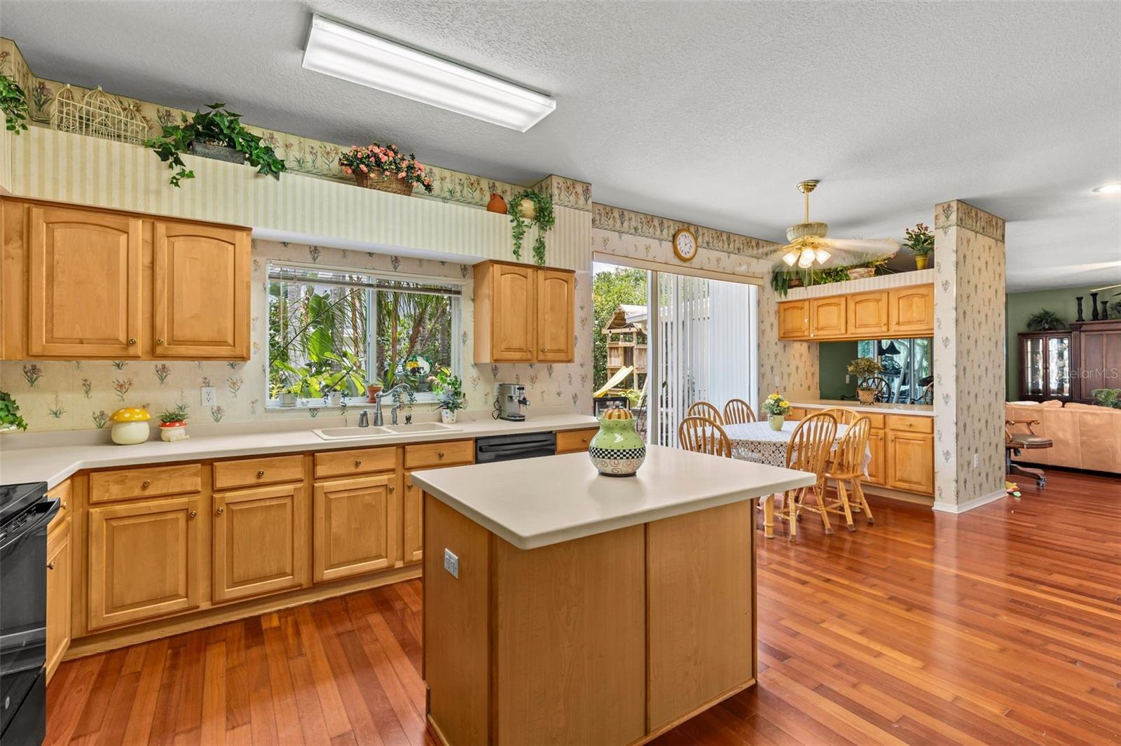 27221 Sea Breeze, Wesley Chapel, FL 33544