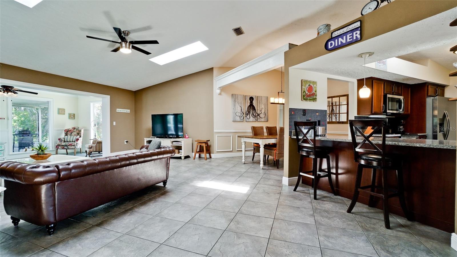 8403 13th, Bradenton, FL 34209