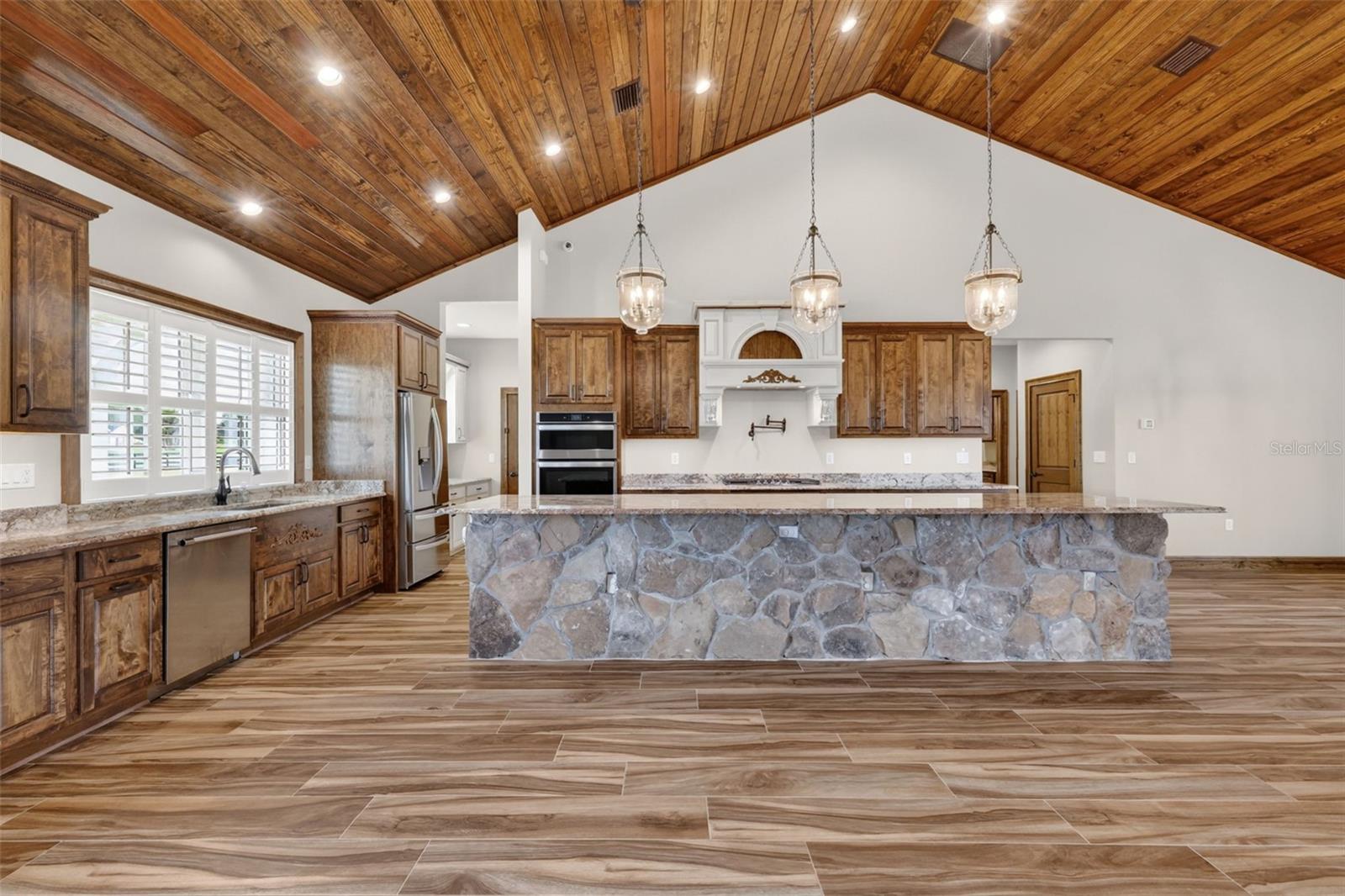 5496 Nantahala, Lady Lake, FL 32159