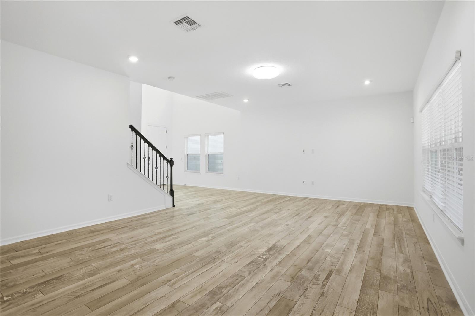 1369 Bristol Oaks, Orlando, FL 32825