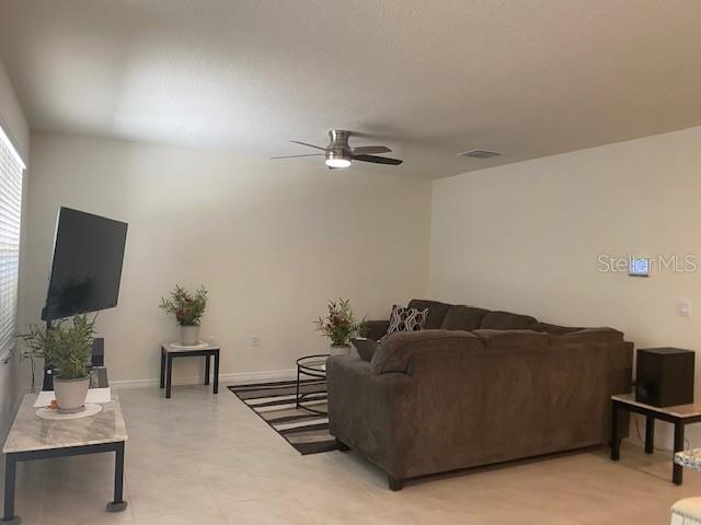 11370 Amber Ridge, Zellwood, FL 32798
