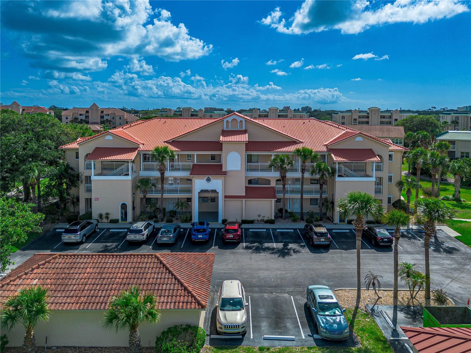 443 Bouchelle Unit 204, New Smyrna Beach, FL 32169
