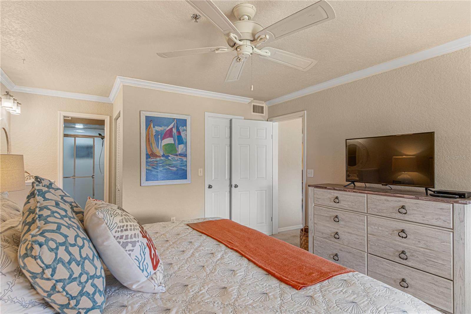 443 Bouchelle Unit 204, New Smyrna Beach, FL 32169