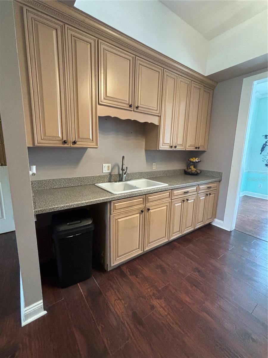 525 61st, Ocala, FL 34472