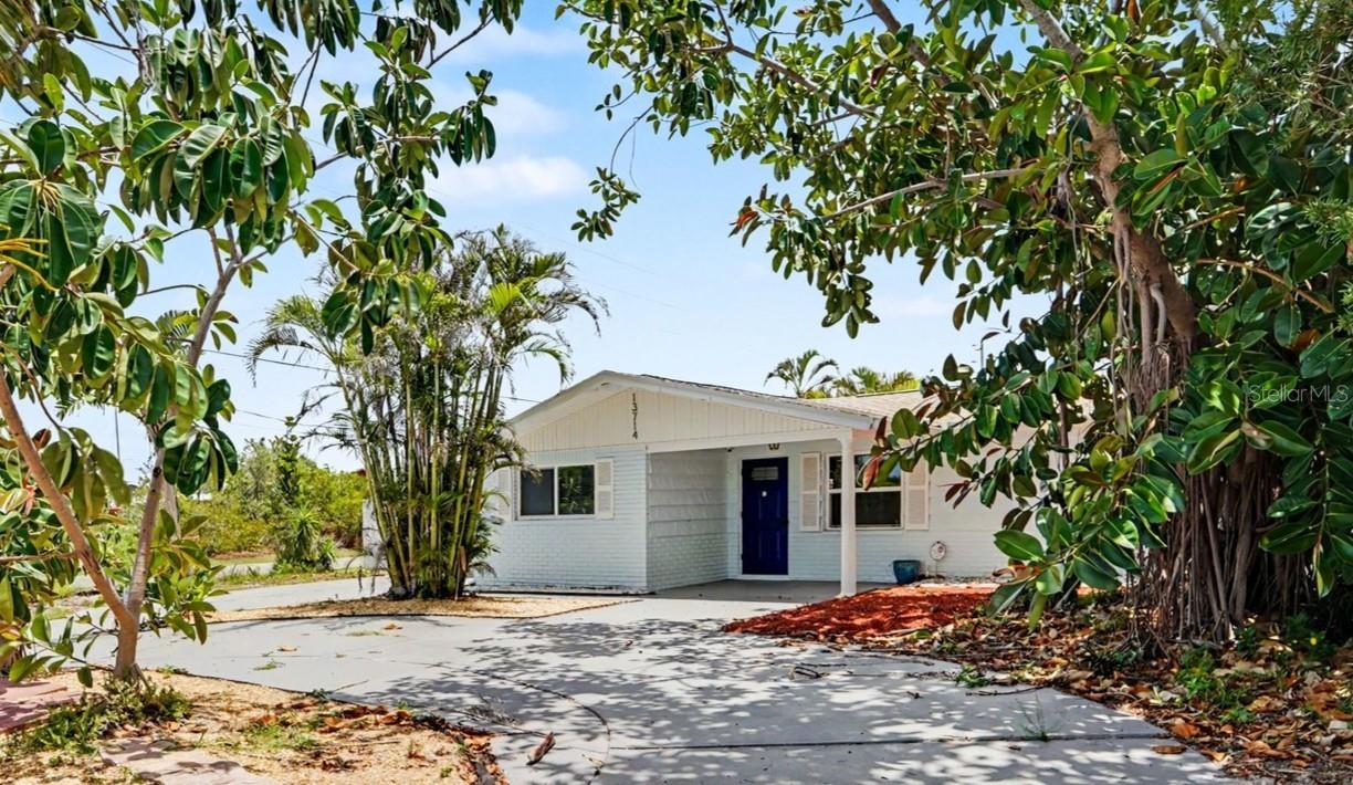 13714 Allyn, Hudson, FL 34667
