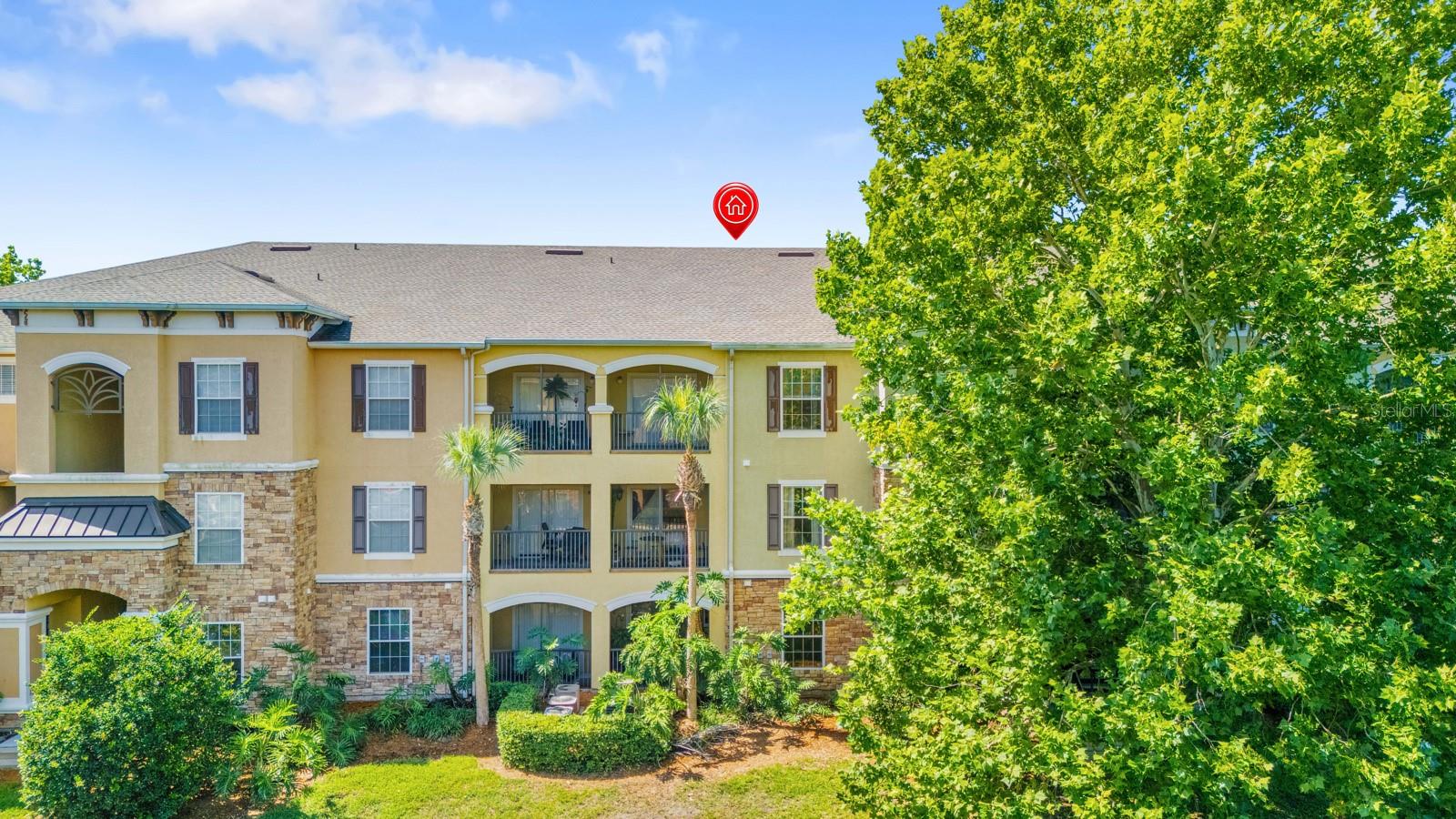10211 Courtney Palms Unit 303, Tampa, FL 33619
