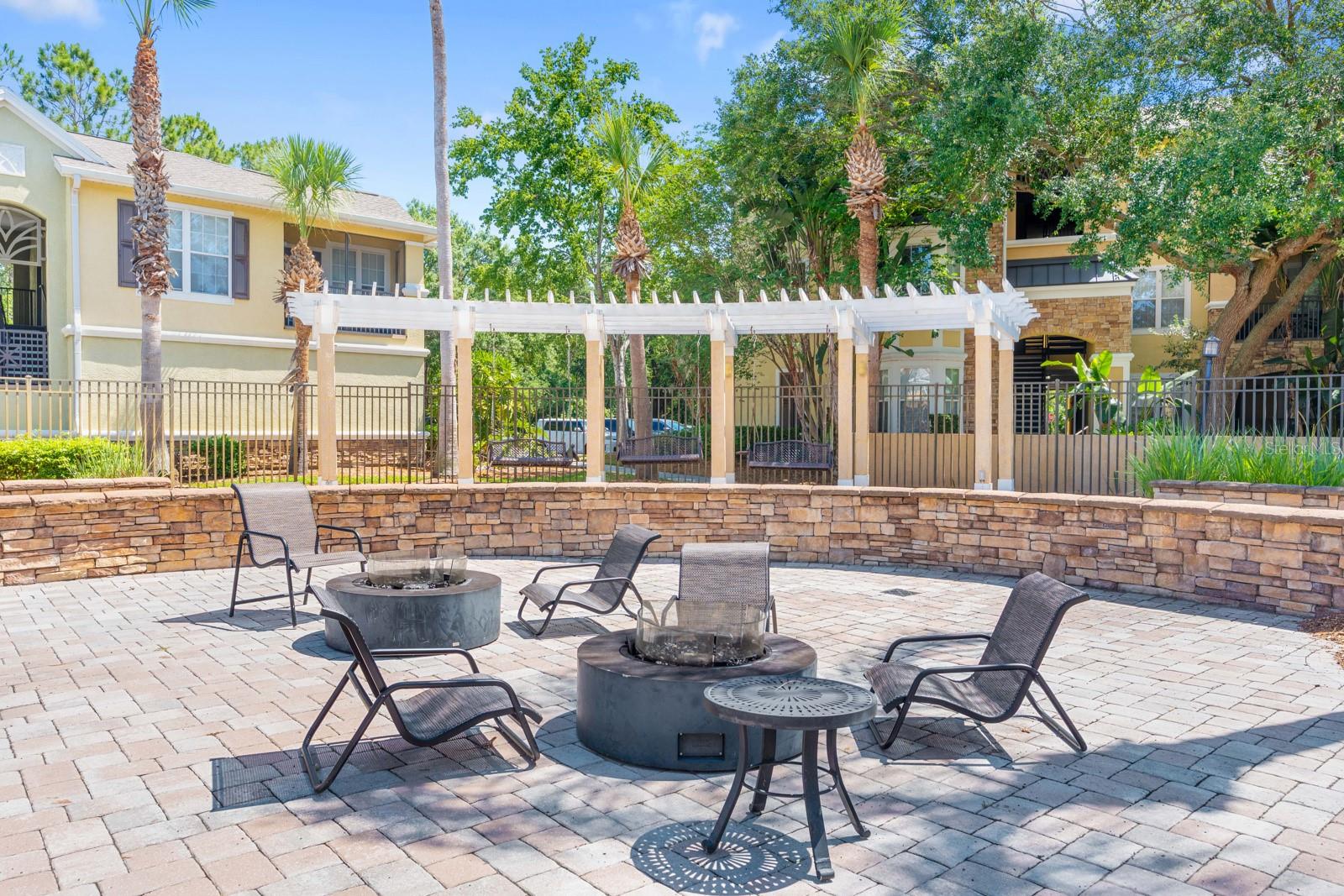 10211 Courtney Palms Unit 303, Tampa, FL 33619