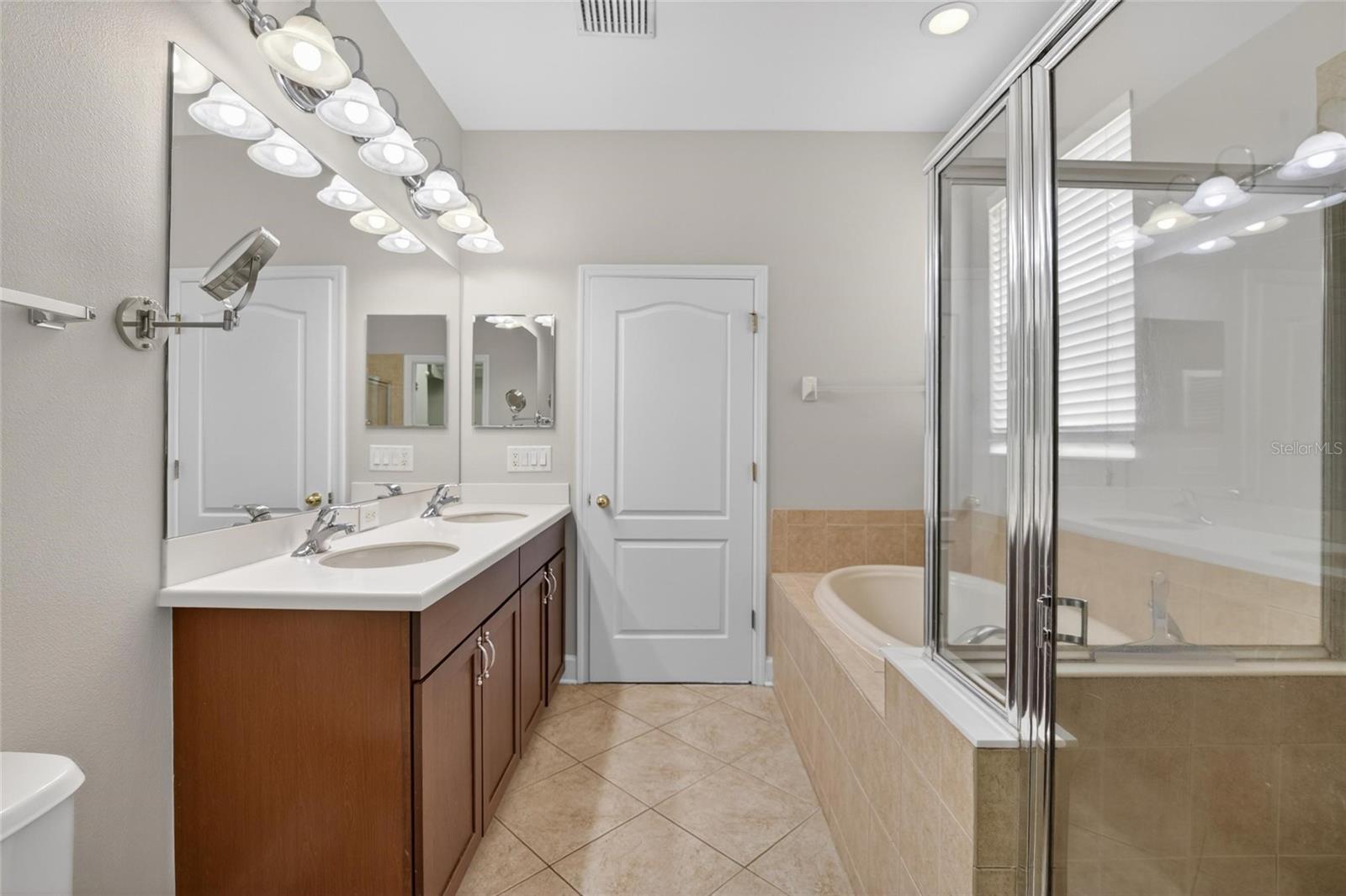 21040 Green Wing, Land O Lakes, FL 34637