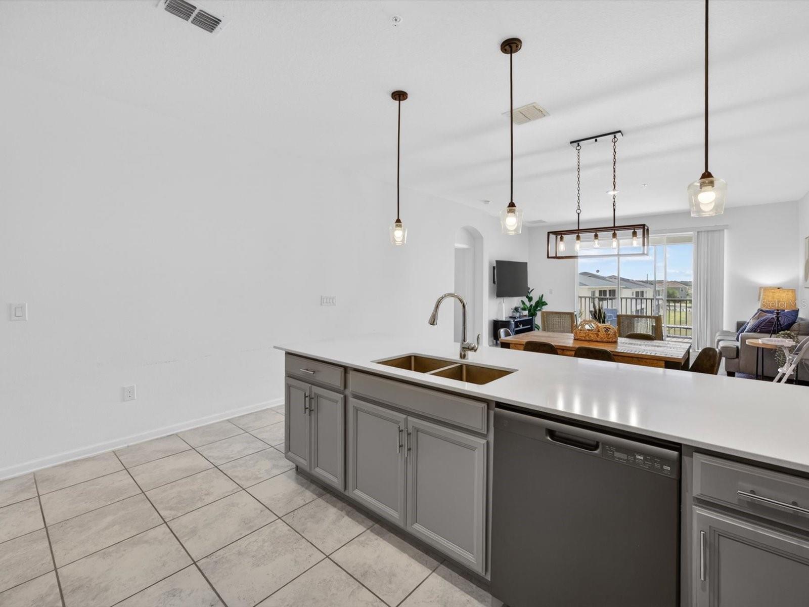 967 Splash Shot Place Unit 2503, Davenport, FL 33896