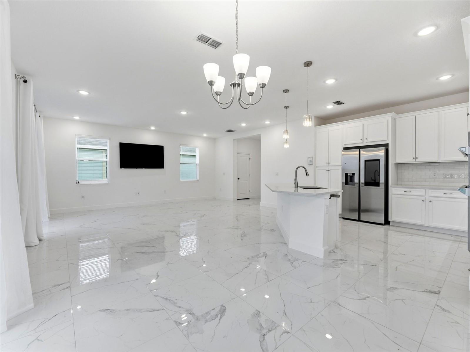 5232 Wishing Arch, Apollo Beach, FL 33572