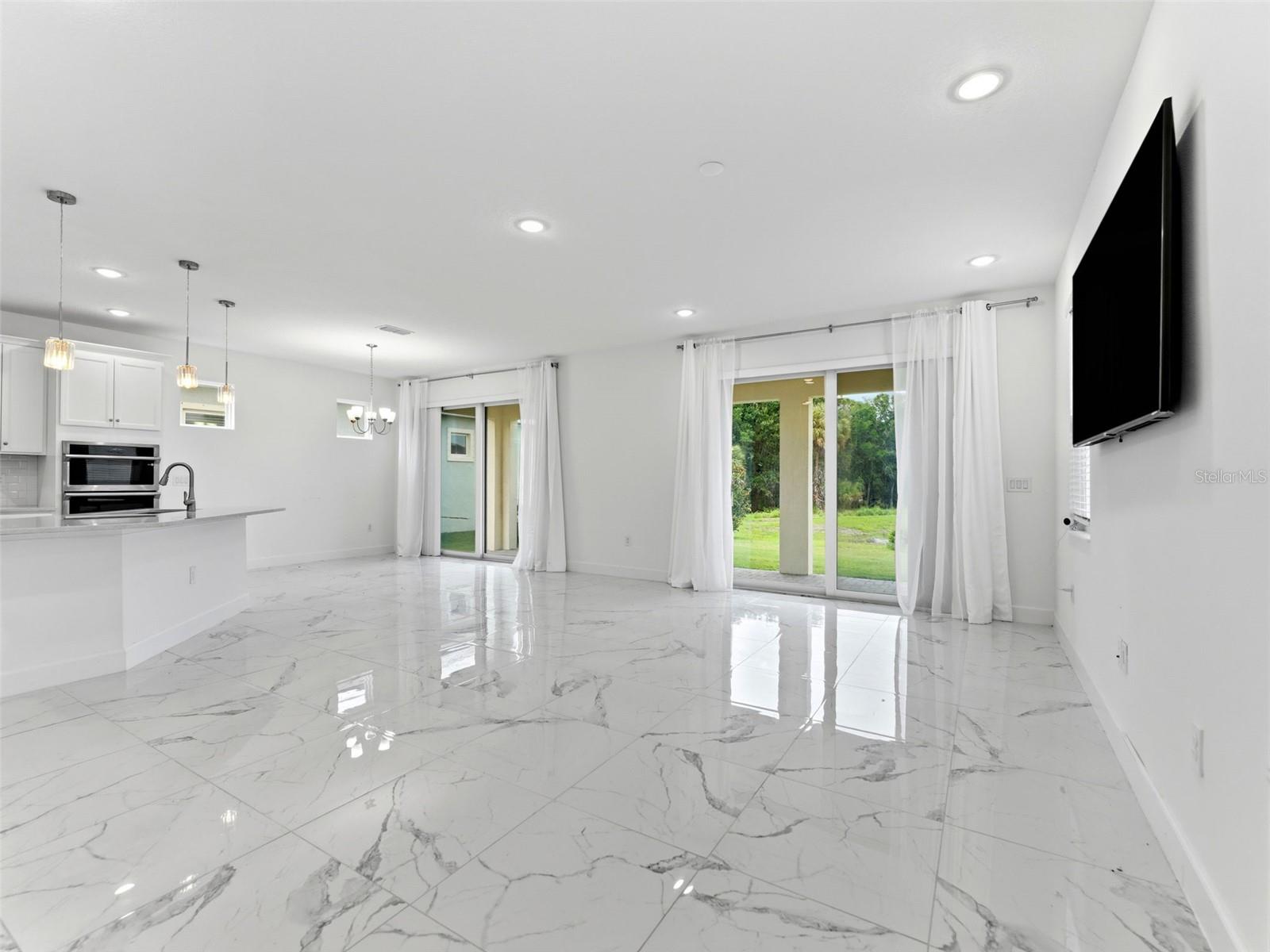 5232 Wishing Arch, Apollo Beach, FL 33572
