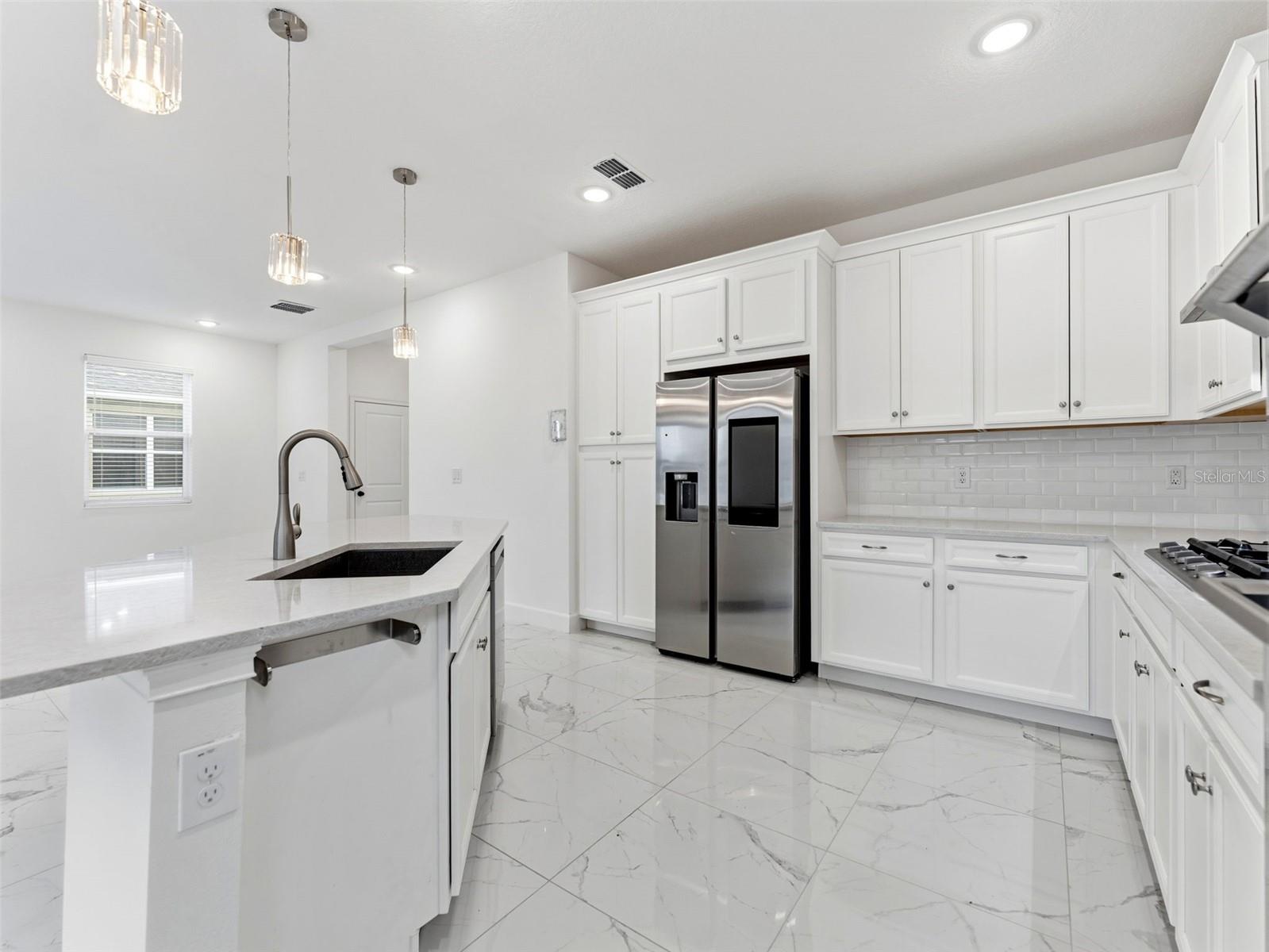 5232 Wishing Arch, Apollo Beach, FL 33572