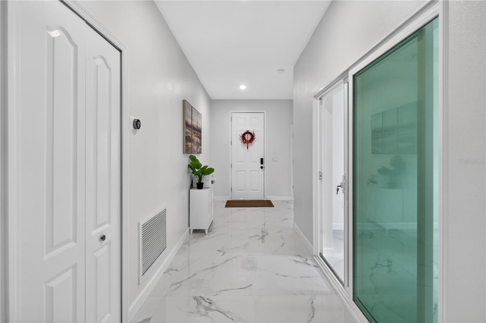 2526 Sand Gables, Bradenton, FL 34208