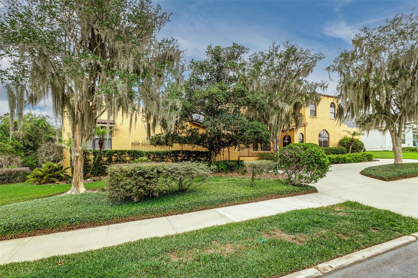 327 Miramar, Lakeland, FL 33803
