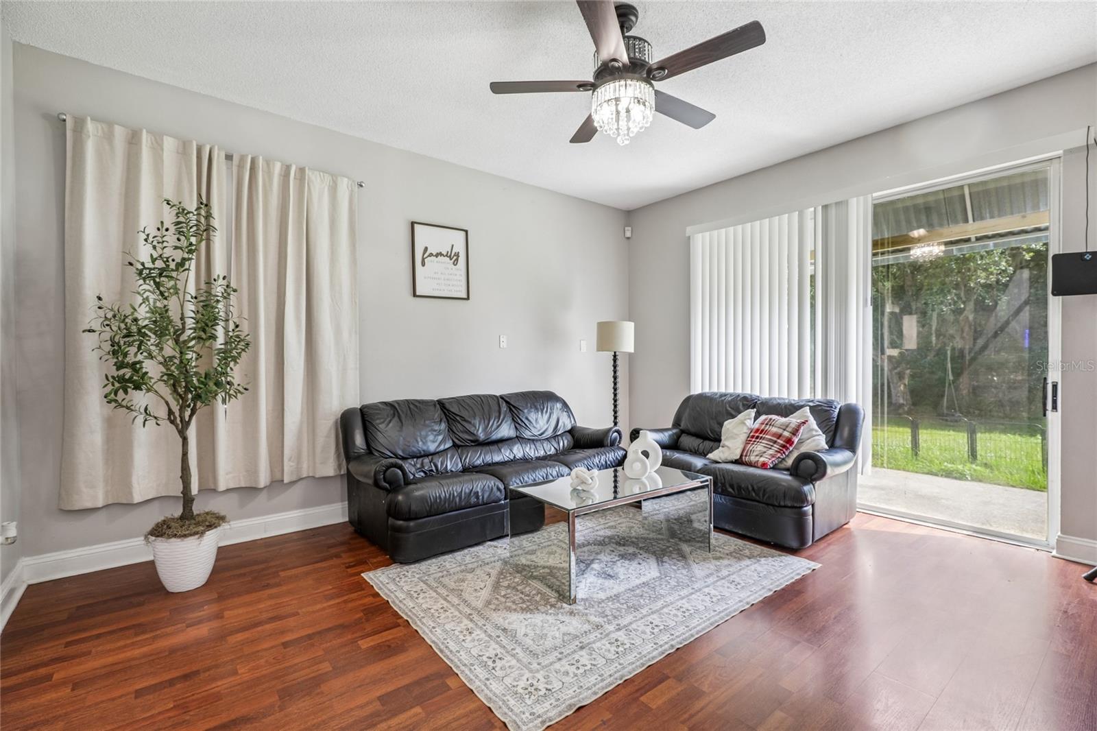 1982 Locust Berry, Kissimmee, FL 34743
