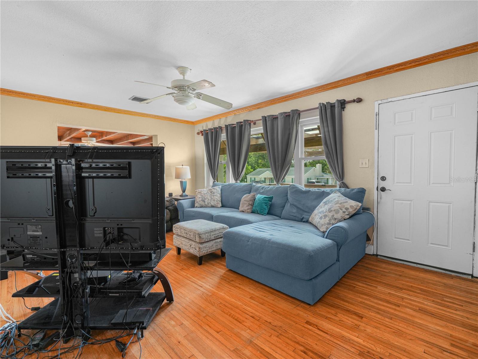 231 Ridge Manor, Lake Wales, FL 33853