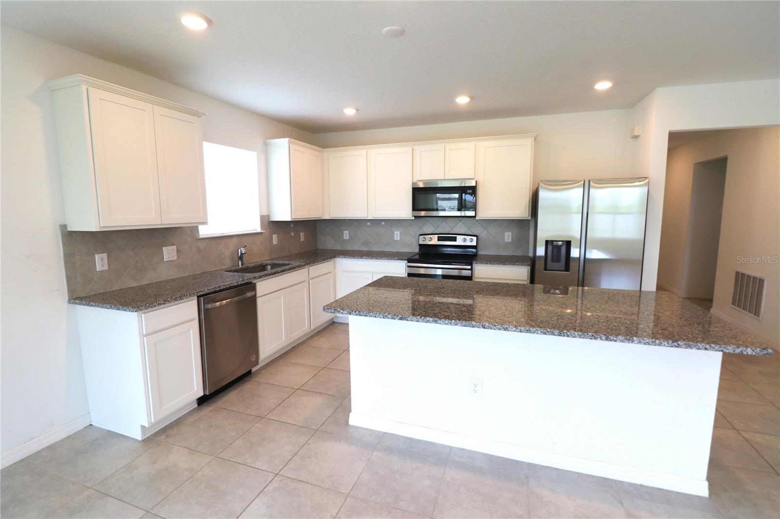 4006 Capri Coast, Plant City, FL 33565