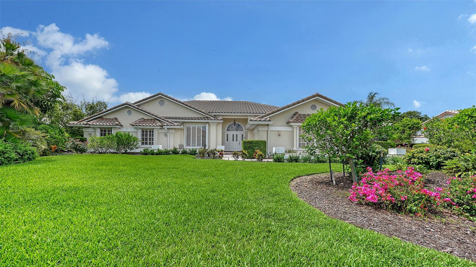 3988 Losillias, Sarasota, FL 34238