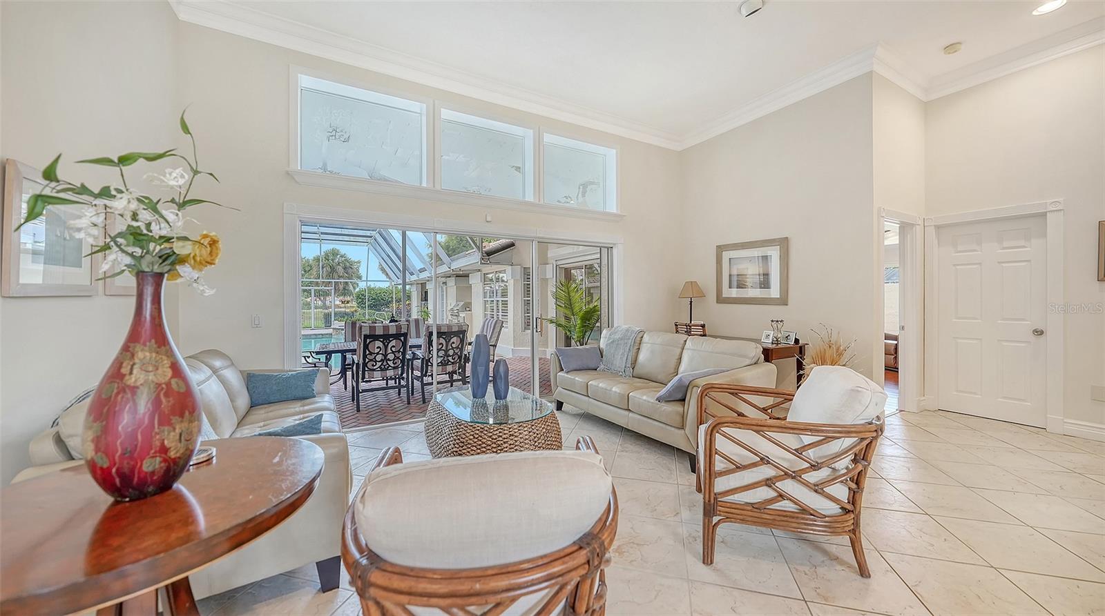 3988 Losillias, Sarasota, FL 34238