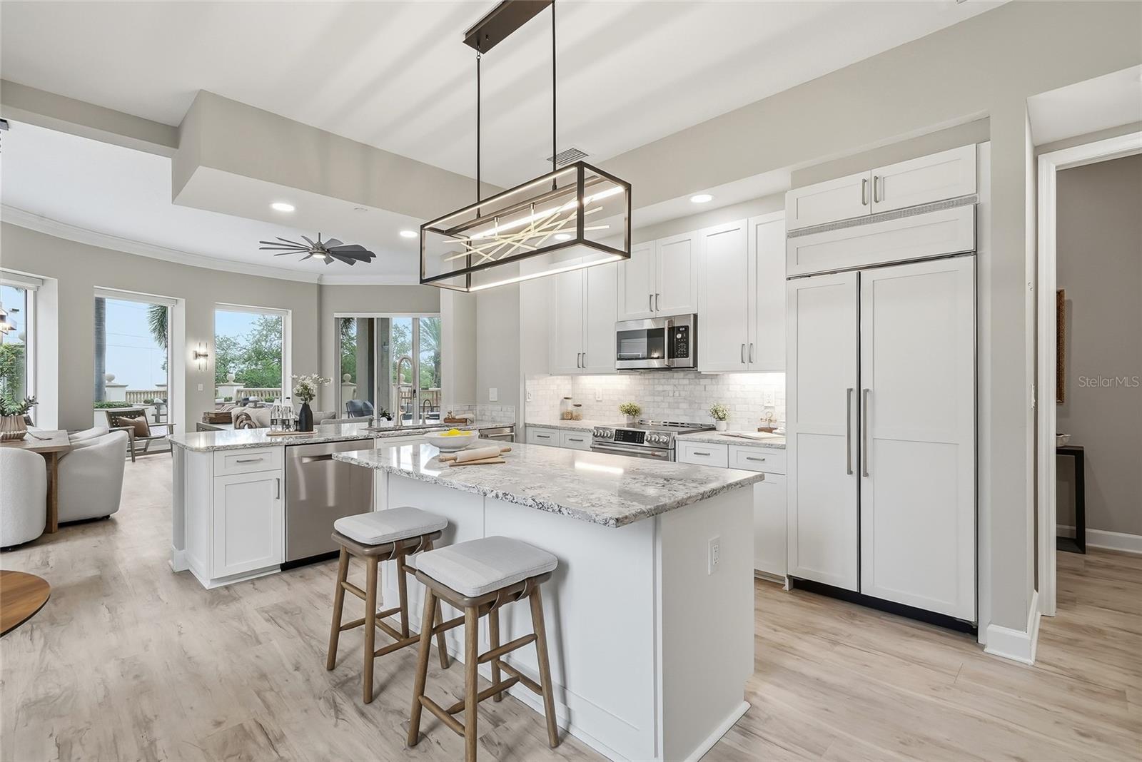 100 Beach Unit 301, St Petersburg, FL 33701