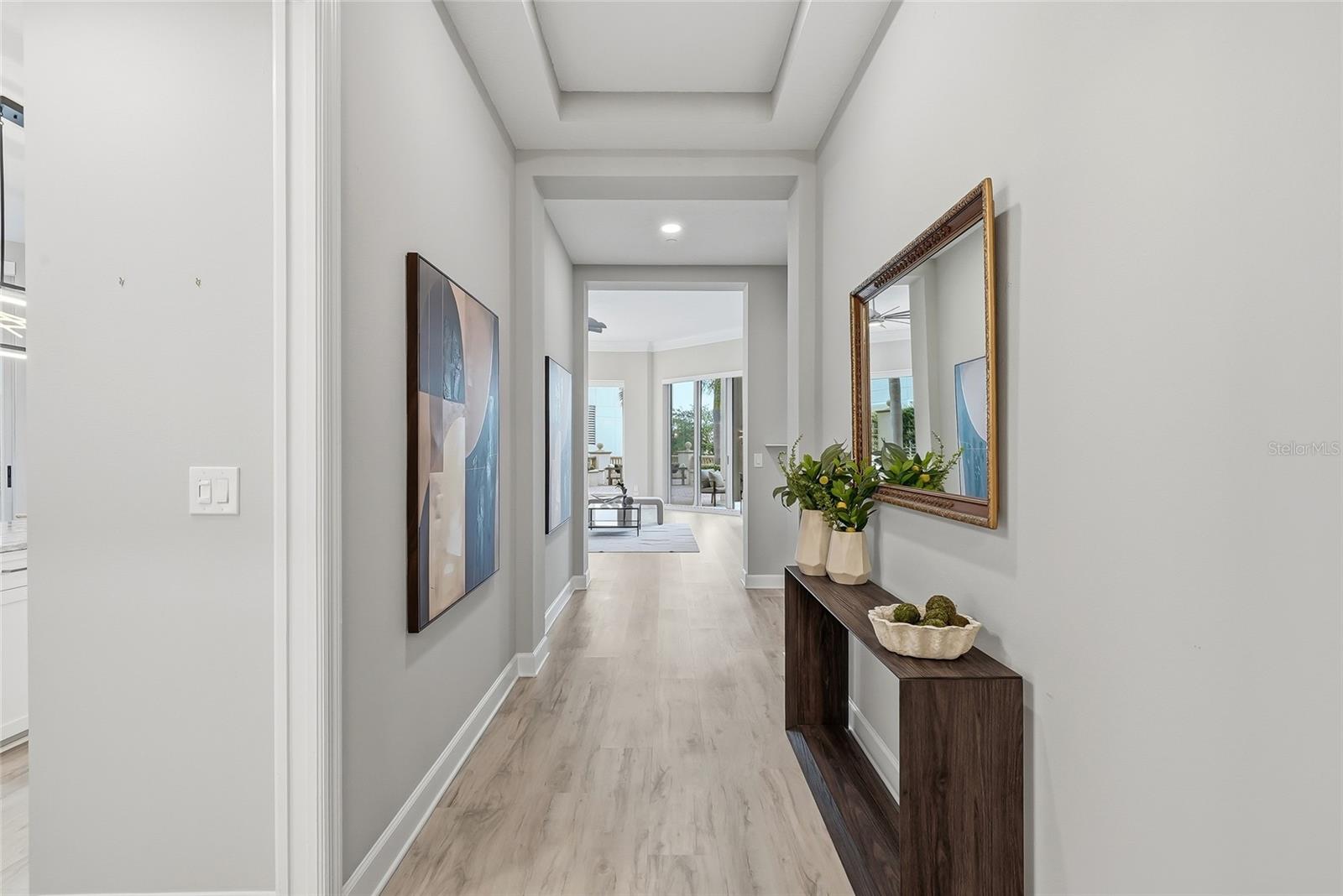 100 Beach Unit 301, St Petersburg, FL 33701