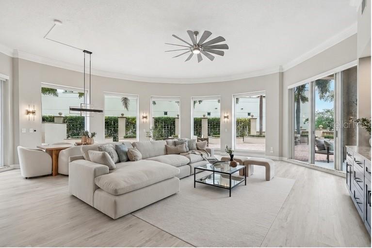 100 Beach Unit 301, St Petersburg, FL 33701