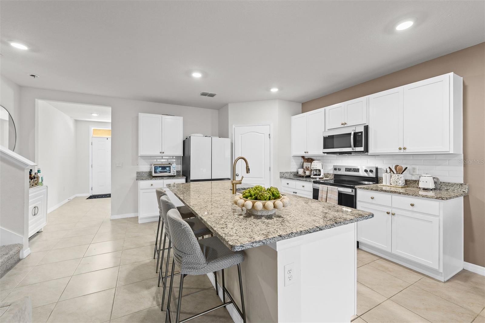 4641 Bernard, Haines City, FL 33844