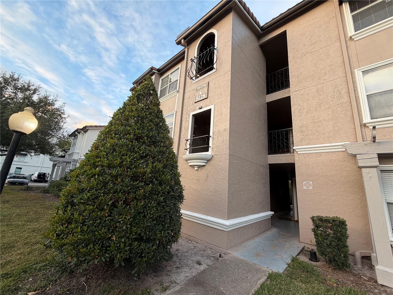5128 Conroy Unit 725, Orlando, FL 32811