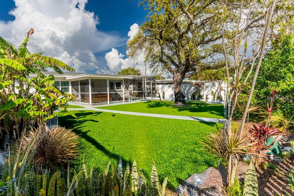 301 41st, St Pete Beach, FL 33706
