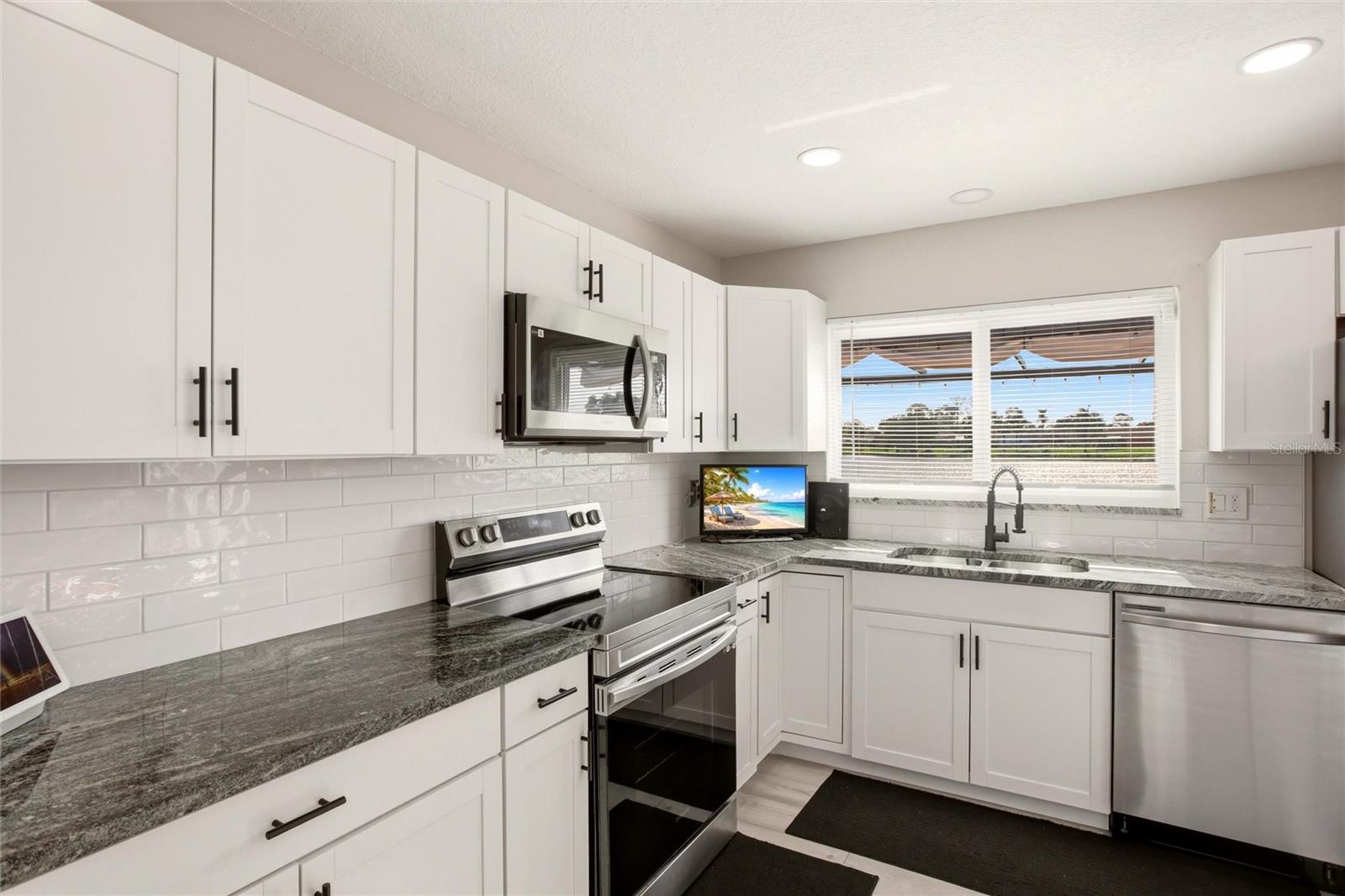 5600 Lingle, North Port, FL 34287